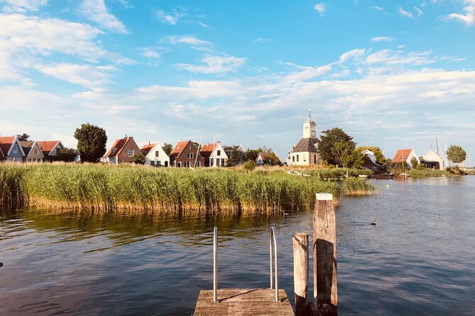 Dreamy Dutch Villages Tour: Giethoorn, Zaanse Schans & More - Giethoorn, the Venice of Holland: hour boat tour first, then wander