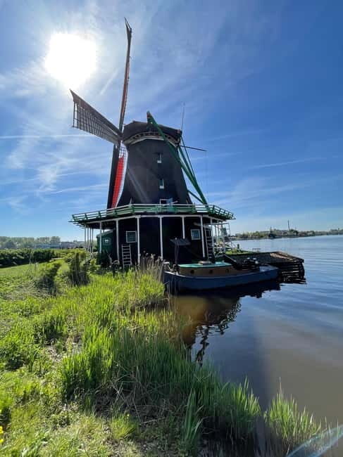 Dutch Countryside: , windmills, Villages, Cheese & Clogs - Monnickendam harbor and Jewish heritage: a quieter harbor chapter