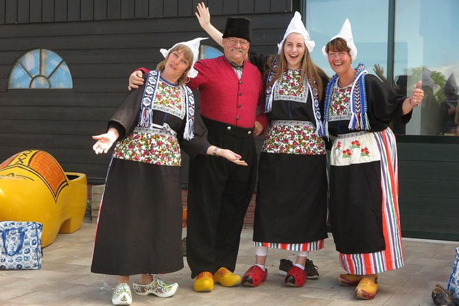 Dutch Experience in Volendam with Traditional Outfits - Key highlights you’ll actually care about