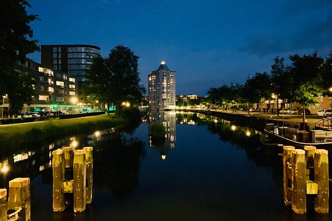 e-Scavenger hunt Apeldoorn: Explore the city at your own pace - Paleis Het Loo grounds: palace views plus kid-friendly play breaks