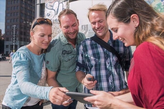 e-Scavenger hunt Assen: Explore the city at your own pace - Getting Started at Stationsplein 2 (and What to Expect)