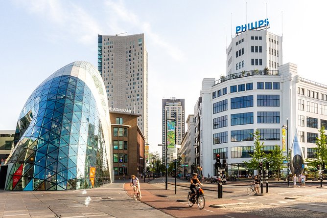 e-Scavenger hunt Eindhoven: Explore the city at your own pace - Walking the route: from Philips Museum to Strijp-S