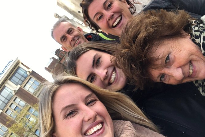 e-Scavenger hunt Haarlem: Explore the city at your own pace - Town Hall, Hofjes, and the Final Mile