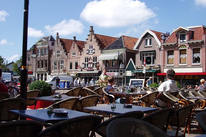 e-Scavenger hunt Schagen: Explore the city at your own pace - Price and Group Size: What You’re Really Paying For