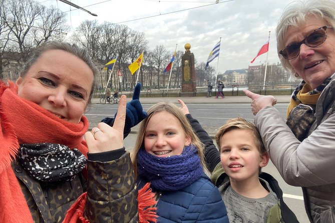 e-Scavenger hunt The Hague: Explore the city at your own pace - Timing and pace: 24/7 play with no time pressure