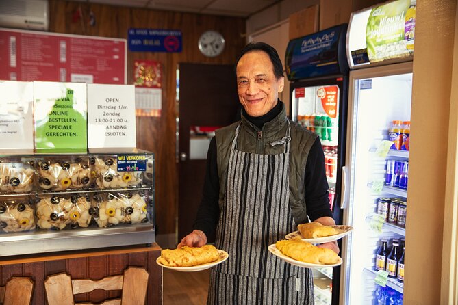 Eating Amsterdam: Albert Cuyp Market & The Pijp Food Tour - Lunchcafé Bozz: your broodje gezond with the ingredients you tasted