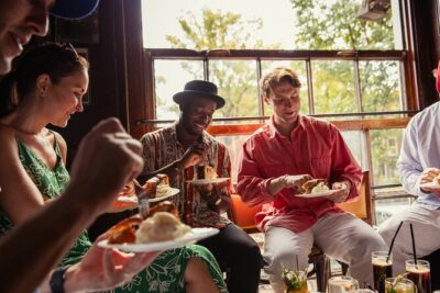 Eating Amsterdam: Food Tour & Canals Cruise - Stop 1: Papeneiland Apple Pie at a 400-Year-Old Brown Café