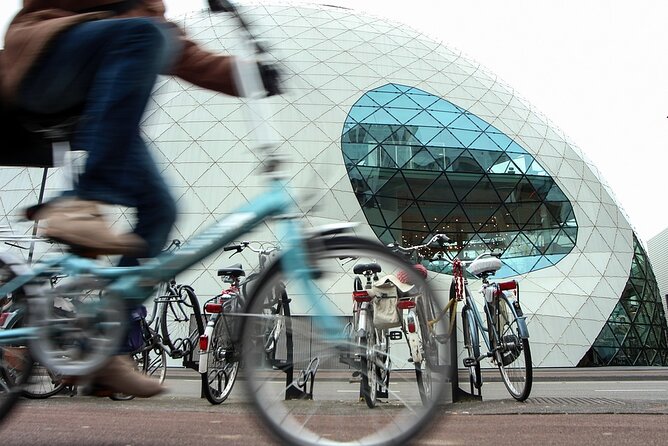 Eindhoven: City Walk with Audioguide in 7 Languages on your Phone - How the GPS audio walk actually plays out