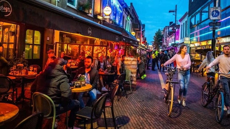 Eindhoven: Pub Crawl with Free Drinks and Entrance - Eindhoven’s Stratumseind: the shortcut to nightlife