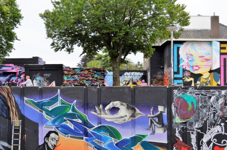 Eindhoven: Self-Guided Individual Street Art Tour - Gasfabriek 3: where the route starts and what to do first