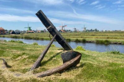 Escape Amsterdam: E-Bike to Zaanse Schans Windmills & Zaandam - Landsmeer and Het Twiske: Flat cycling, animals, and a local pause