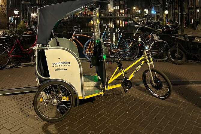 Explore Amsterdam in 75 Minutes – Pedicab Rickshaw City tour - Dam Square: quick orientation and why 10 minutes can work