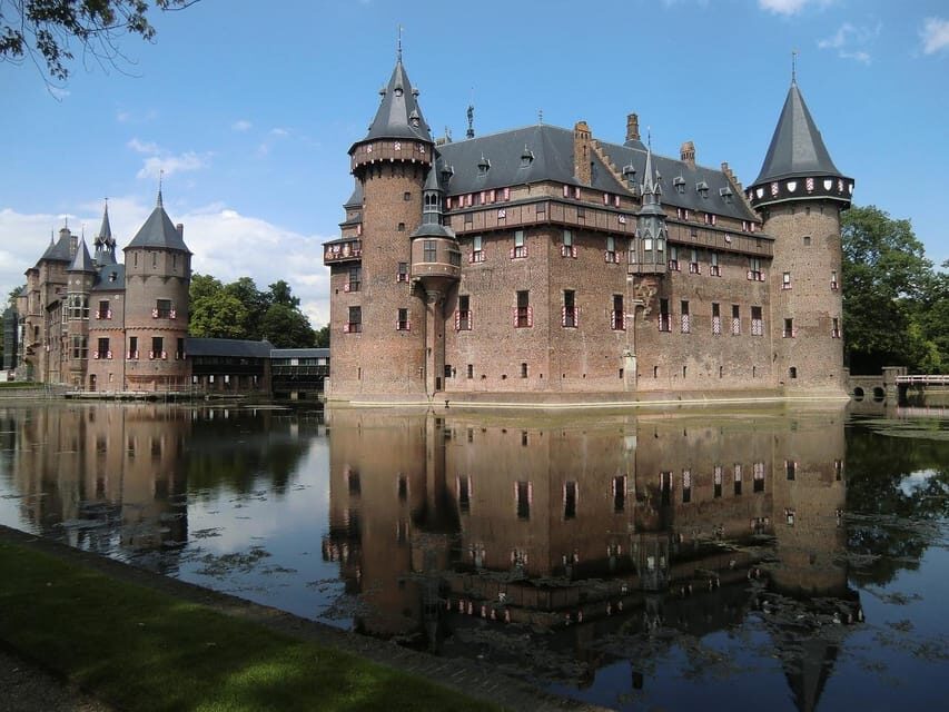 From Amsterdam: Muiderslot and De Haar Castle Tour - Key things you’ll notice on this tour