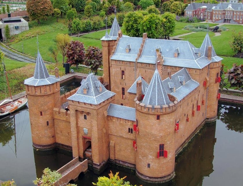 From Amsterdam: Muiderslot and De Haar Castle Tour - Who this tour suits best (and who should choose differently)