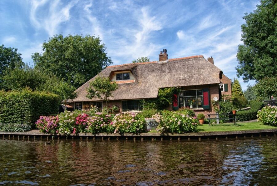 From Amsterdam: Private Sightseeing Tour to Giethoorn - What I’d Pack and Ask Before You Step In