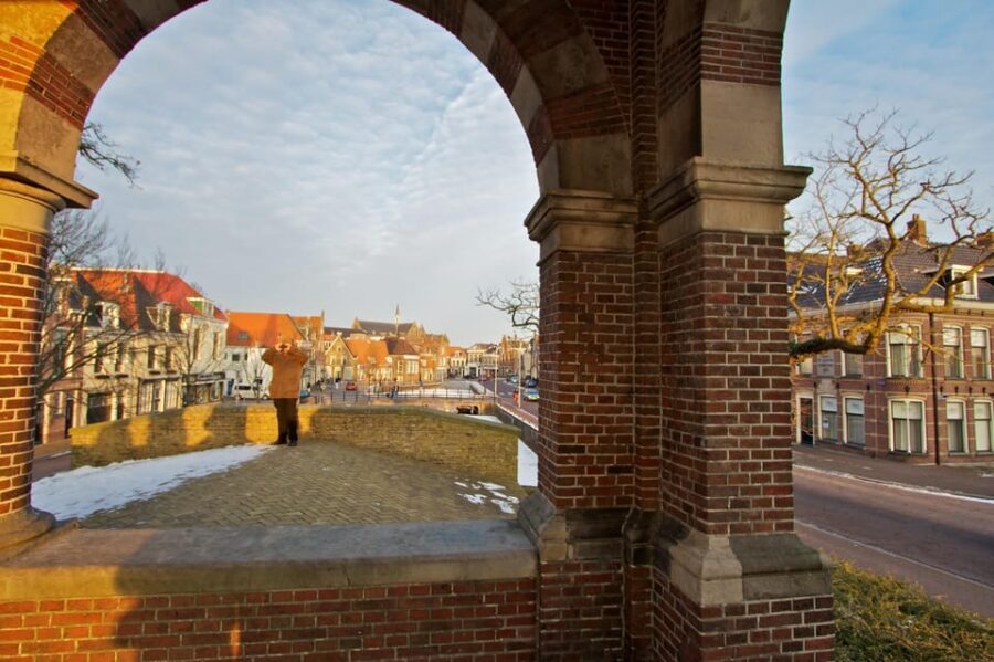 From Amsterdam: visit Zaanse Schans, Muiderslot and more! - Afsluitdijk and Dutch water control: what you learn by seeing it