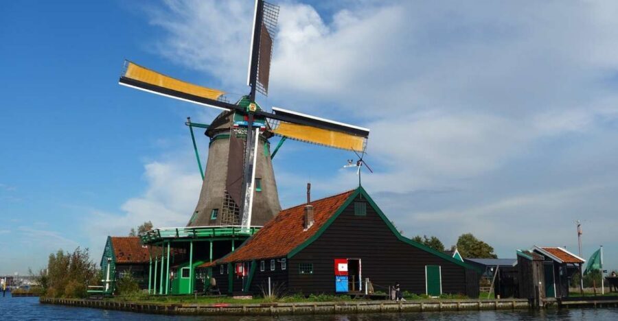 From Amsterdam: Windmills, Volendam, & Marken Private Tour - The Ferry Ride to Marken: A Short Boat Trip with Big Payoff