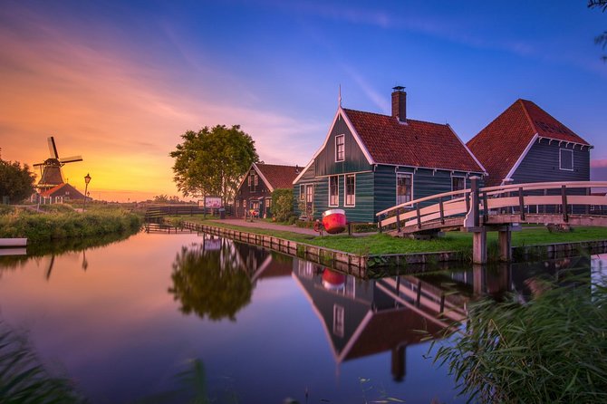 From Amsterdam: Zaanse Schans, Volendam, Giethoorn with Boat Tour - Key Highlights You’ll Actually Feel During the Day