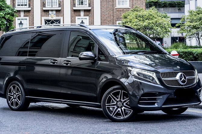Full-Day Executive Chauffeur Service in Amsterdam - Key things you’ll notice right away