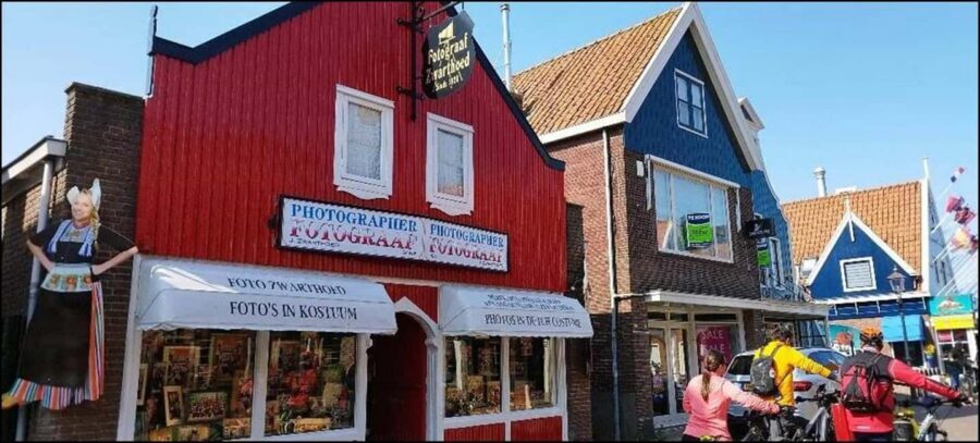 Full day trip to Edam, Volendam, and Marken - Meeting Point, Pickup, and How the Day Really Moves