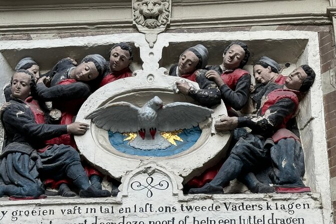 Ghost Walking Tour and Dark History in Amsterdam - Begijnhof: beguines, hush, and the “cold spot” type of folklore