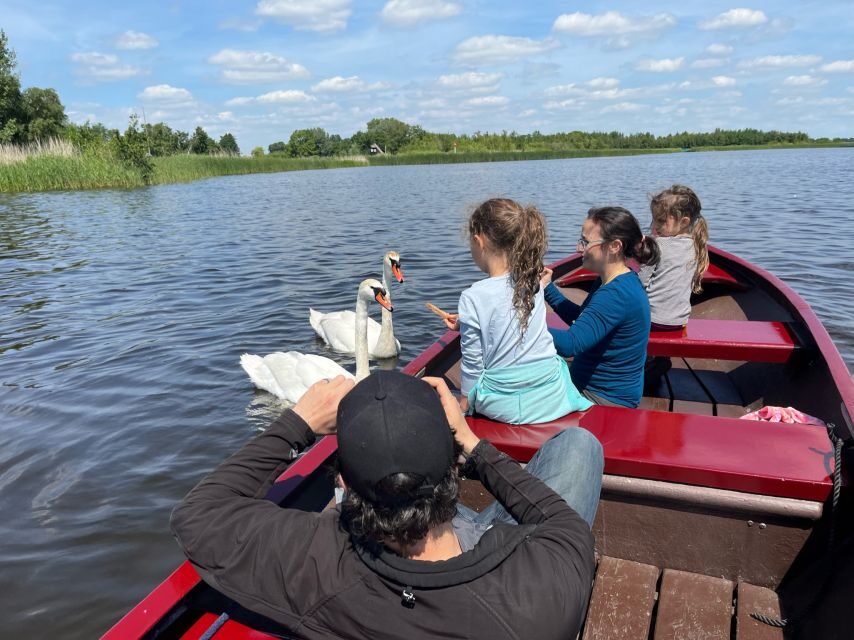 Giethoorm & Exploring the North of The Netherlands Tour - A private day that stays relaxed (even with traffic)