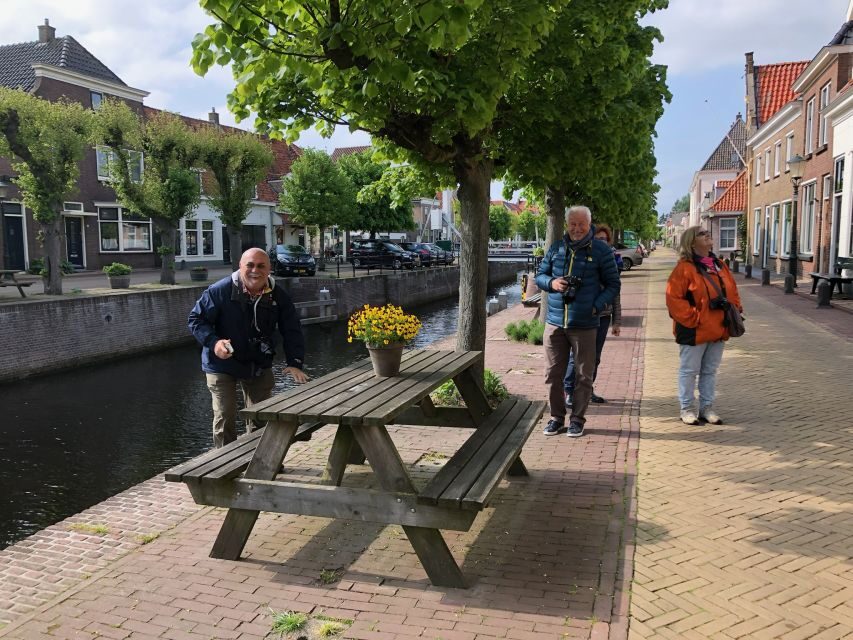 Giethoorm & Exploring the North of The Netherlands Tour - Optional scenic stops: Volendam’s colorful houses and Marken’s streets