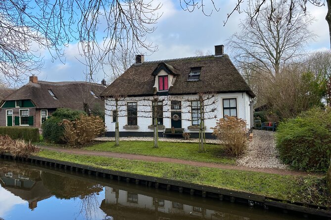 Giethoorn and Zaanse Schans Day Tour Small Group Incl. Boat Ride - Getting the timing right: what to watch for (lunch and pace)
