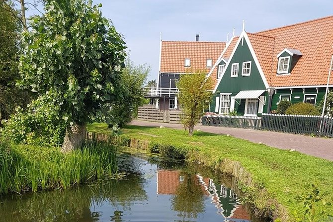 Giethoorn Day Trip from Amsterdam – Private Tour & Canal Boat - Private Boat Upgrades: When €85 or €350 Makes Sense