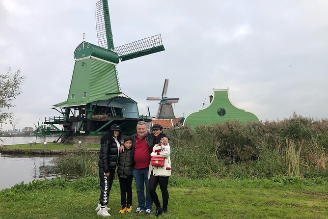 Giethoorn, Private Boat Tour & Zaanse Schans Windmills - The ride out of the city: scenery plus a big-picture Amsterdam lesson