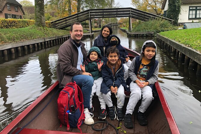 Giethoorn, Private Boat Tour & Zaanse Schans Windmills - Food and breaks: lunch isn’t included, but snack stops can happen