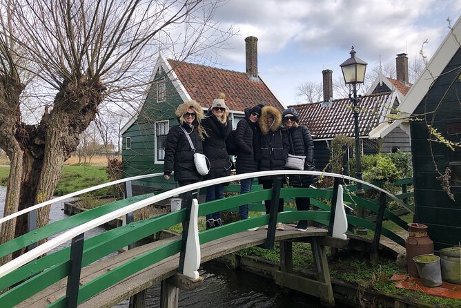 Giethoorn, Private Boat Tour & Zaanse Schans Windmills - Wheelchair accessible and private by design