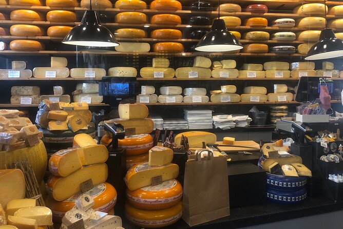 Gouda, Witches & Cheese - Private Day Tour - Cheese farm time: seeing production, not just eating the result