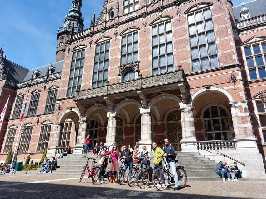 Groningen: City Highlights Bike Tour - Starting at Pims Fietsen or Pims Cycling: bikes, e-bikes, and real pacing