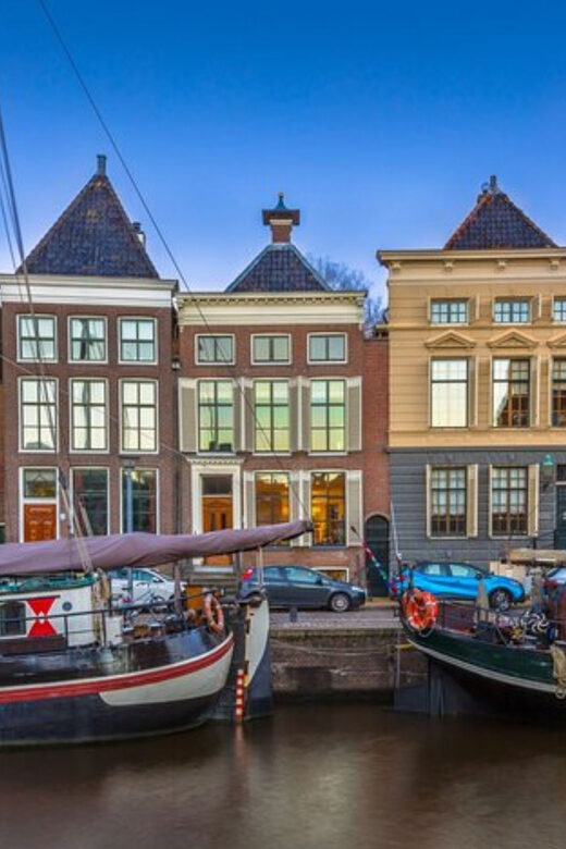 Groningen: Private custom tour with a local guide - Key Things You’ll Notice on This Groningen Walking Tour