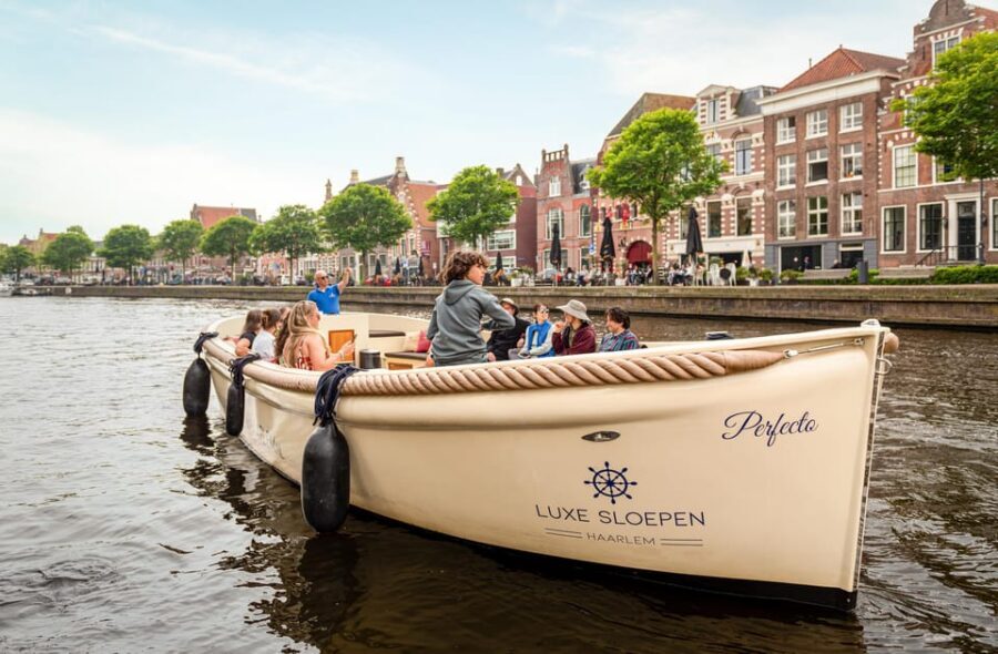 Haarlem: De Adriaan Windmill Tour + Open Canal Cruise - A small but real caution: when tours don’t run