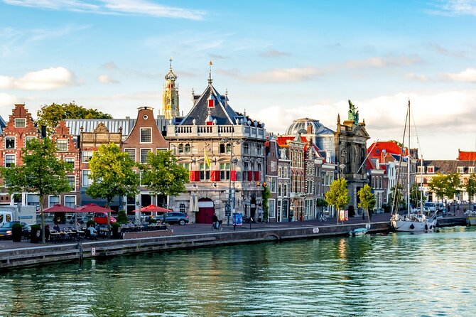 Haarlem Private Food Walking Tour with 8 Tastings - Starting at Haarlem Railway Station: Quick Hello, Then a Real Plan