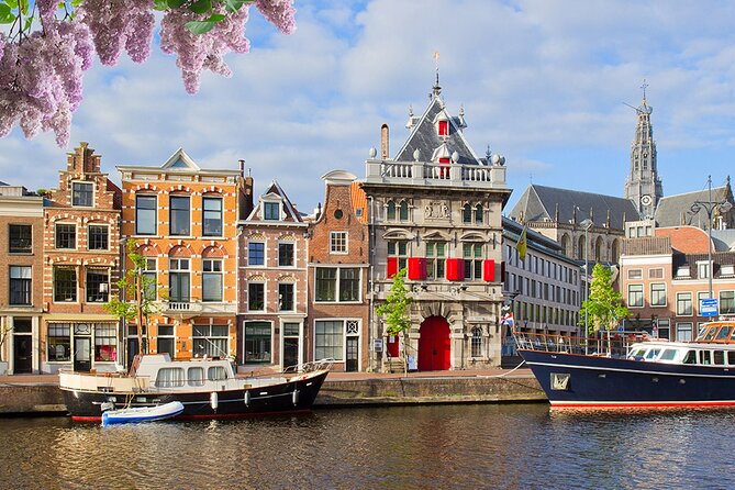 Haarlem Self-Guided Taste, Culture & History Walk - The audio history: courtyards, headlands, and how Dutch cities work
