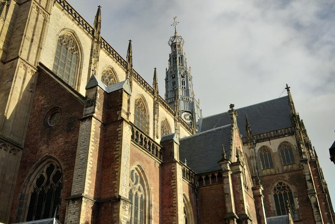 Haarlem Walking Tour. Unknown and Surprising - Key things that make this Haarlem walk work