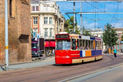 Hague: The Heart of Old Town Exploration Game and Tour - Start at Lange Voorhout 74, end at Spui 175