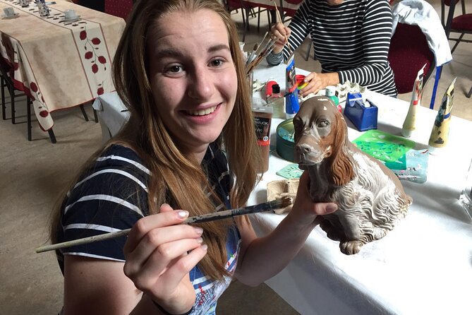 Half-Day Workshop Ceramic Painting in Katwoude - Tea, Dutch Biscuits, Cheese, and a Farm-Made Fruit Wine Tasting
