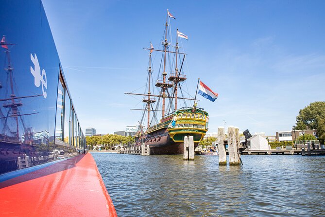 Heineken Experience Amsterdam and Canal Cruise with Snackbox - Timed Heineken + canal cruise: a smart Amsterdam double-dose