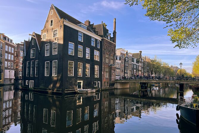 Historical Walking Tour, private with local Dutch guide - Dam Square to the canal ring: the heart of the city, then the Golden Age nerve center