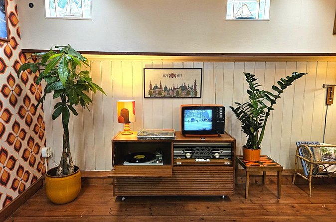 Houseboat Museum Amsterdam Self Guided Audio Tour - Who This Houseboat Museum Audio Tour Suits Best