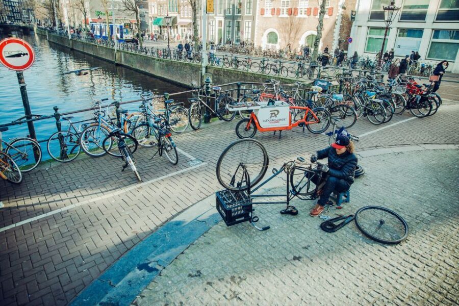 Humans of Amsterdam - Small group cultural walking tour - A Story-First Walk Through Amsterdam’s Center