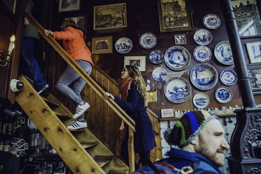 Humans of Amsterdam - Small group cultural walking tour - Coffee, Apple Pie, and an Honest Bar: The Food Stops That Mean Something