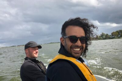 Interactive Sailing Day near Amsterdam - The short ferry ride and the view into Dutch water life