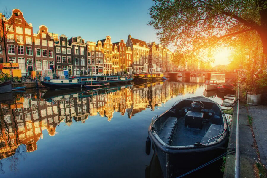 Jordaan, Anne Frank and Leidseplein tour in English - Key highlights worth your time