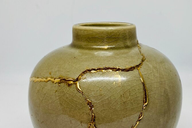 Kintsugi Workshop "The art of Imperfection" - Meeting at Paleisstraat 107 and settling in without stress