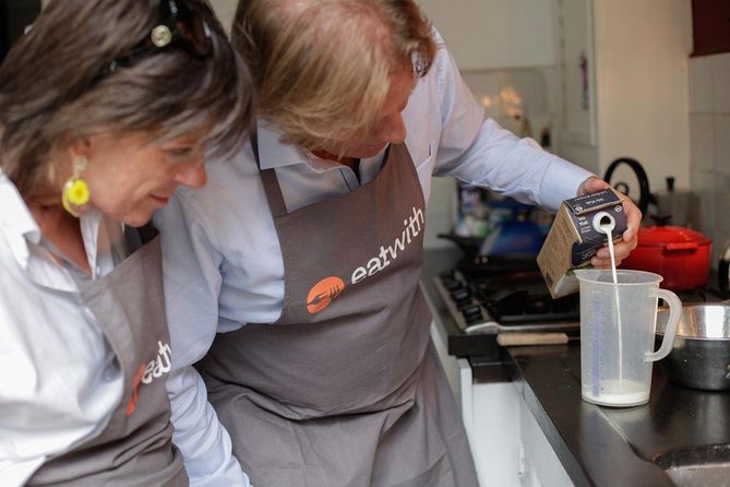 Learn to Make Dutch Pancakes in a Beautiful Amsterdam Canal House - Appleschnitt dessert: family recipe comfort